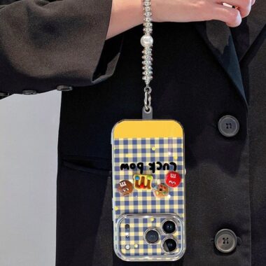 Plaid 3D bead bracelet shockproof iPhone 17 silicone case