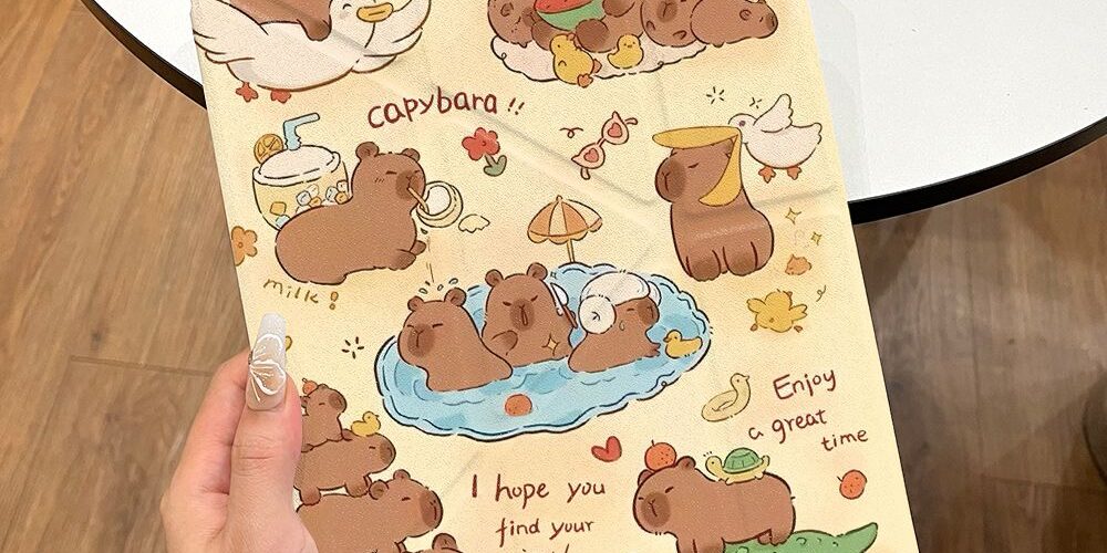 Cartoon capybara Y fold tri fold iPad case