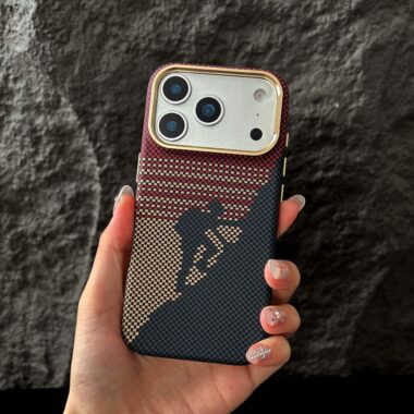 Ultra-thin carbon fiber texture shockproof iPhone 17 case