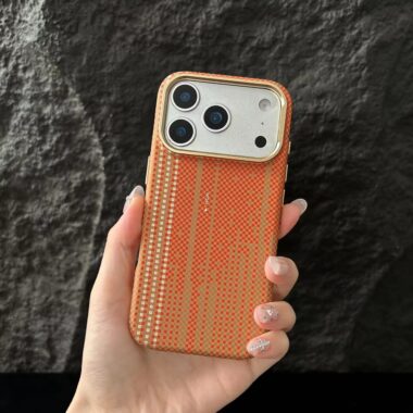 Ultra-thin carbon fiber texture shockproof iPhone 17 case