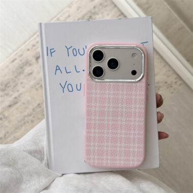 Creative checkered shockproof iPhone 17 full cover case