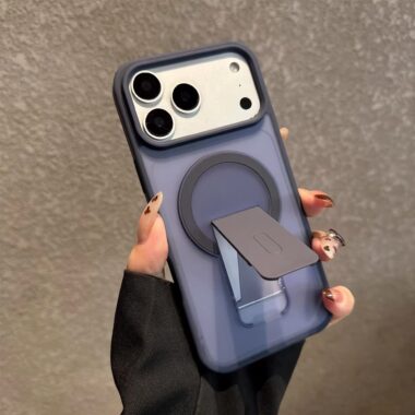 Fashion color frosted magnetic shockproof iPhone 17 case