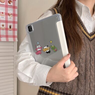 Crayon Shin-chan cartoon Y-fold iPad protective case