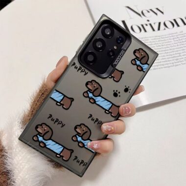 Silver cartoon dachshund shockproof Samsung S25 Ultra case
