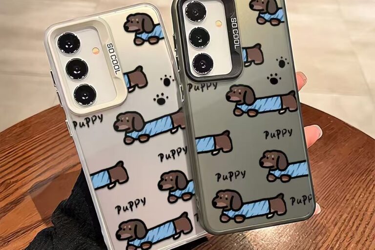 Silver cartoon dachshund shockproof Samsung S25 Ultra case