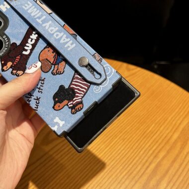cute dachshund magnetic wrist strap Samsung phone case
