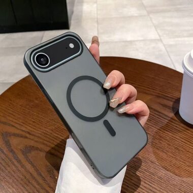 Frosted magnetic ultra slim hard iPhone 17 Air Pro Pro Max case