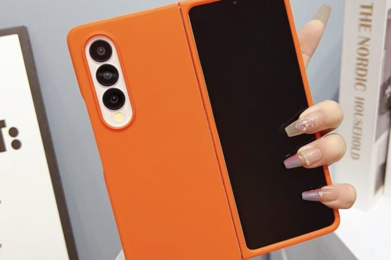 Solid color soft-touch hard Samsung Z Fold5 shockproof case