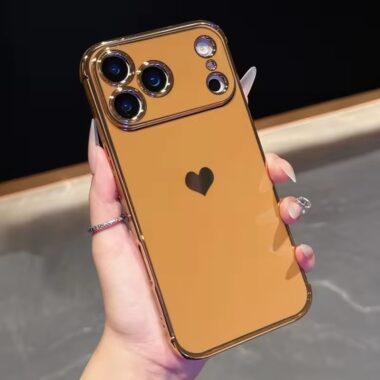 Cute gold heart soft TPU shockproof iPhone 17 case