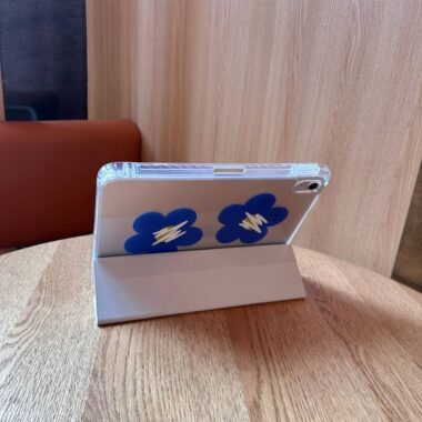 Klein blue floral Y fold tri fold iPad case