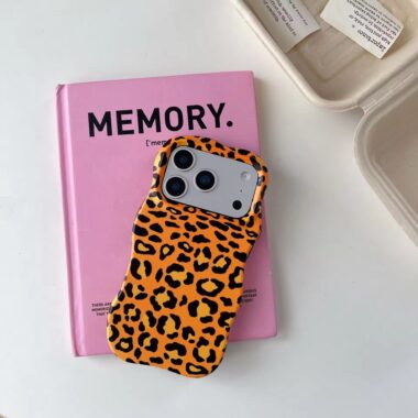 Leopard print TPU shockproof iPhone 17 case