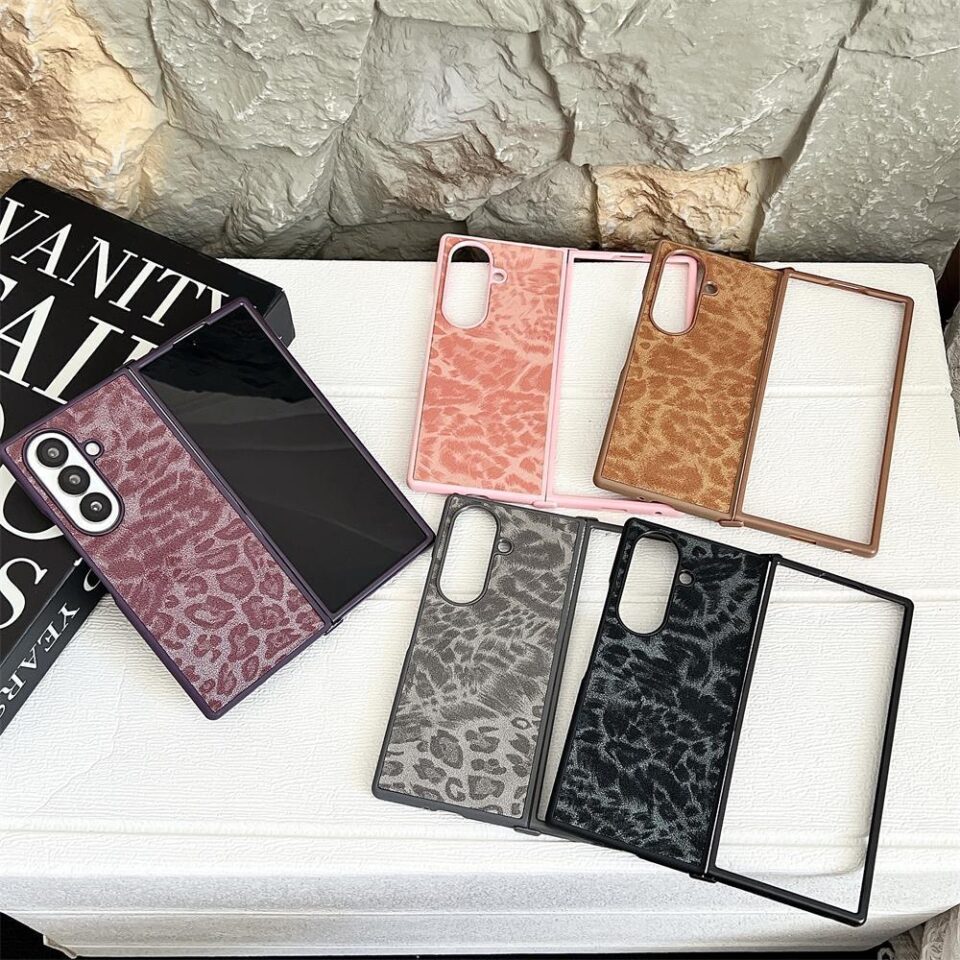 Magnetic leopard leather shockproof Samsung Z Flip6 hard case