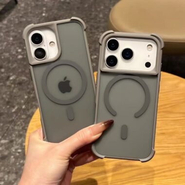 Four corner shockproof magnetic frosted iPhone 17 hard case