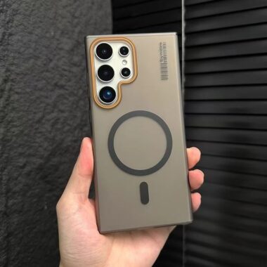 Soft-touch frosted magnetic Samsung S24 Ultra phone case