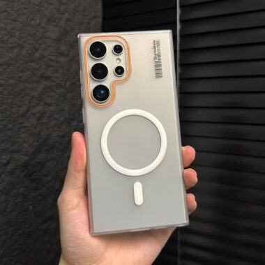 Soft-touch frosted magnetic Samsung S24 Ultra phone case