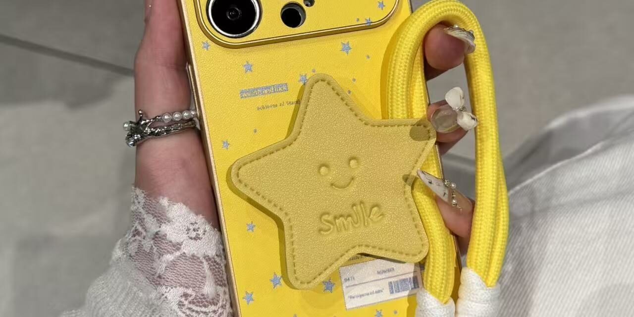 Korean polka dot star minimalist shockproof iPhone 17 case