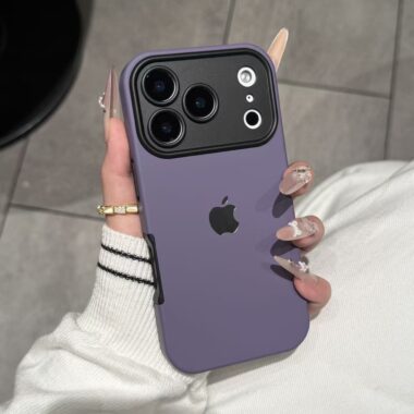 Solid color soft-touch matte dual-layer shockproof iPhone 17 case