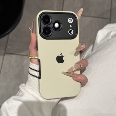 Solid color soft-touch matte dual-layer shockproof iPhone 17 case