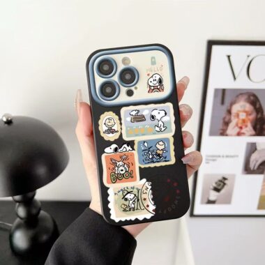 Cartoon Snoopy full cover shockproof iPhone 17 case