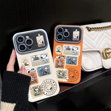 Cartoon Snoopy full cover shockproof iPhone 17 case