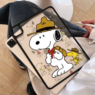 Cartoon Snoopy shockproof clear acrylic iPad case