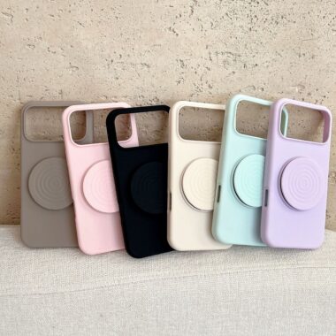 Foldable stand silicone skin-feel iPhone 17 case