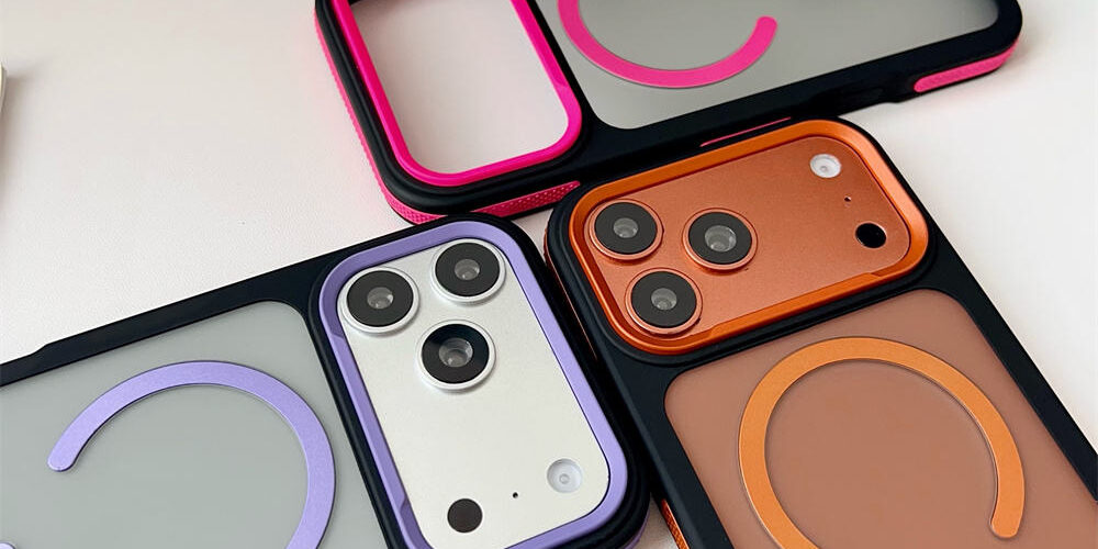 Luxury soft-touch magnetic frosted clear iPhone 17 case