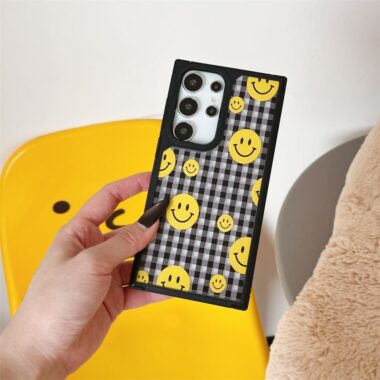 checker strawberry heart smiley hard Samsung phone case