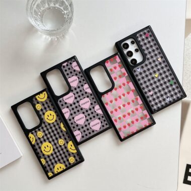 checker strawberry heart smiley hard Samsung phone case