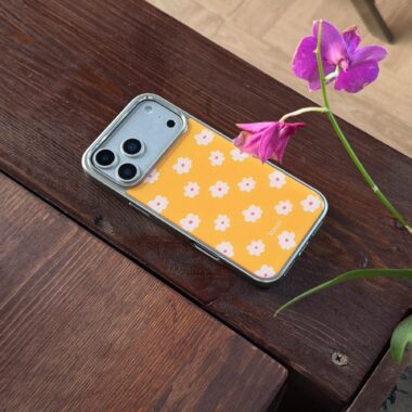 Yellow background white flower full cover iPhone 17 case